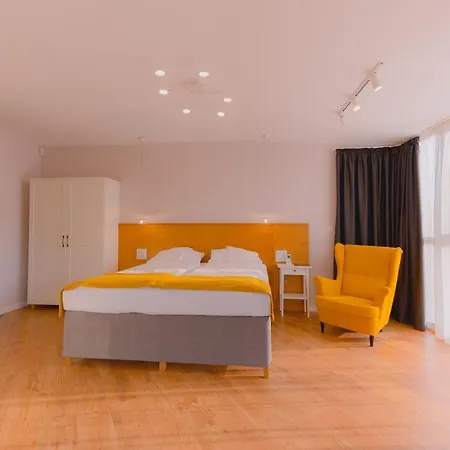 Apartment B&p